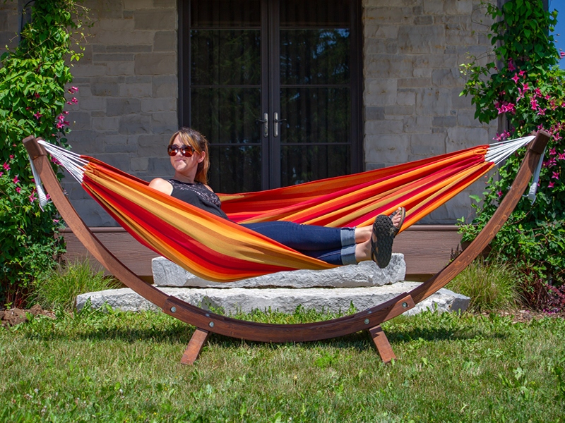 Hamak dwuosobowy Sunbrella + drewniany stojak